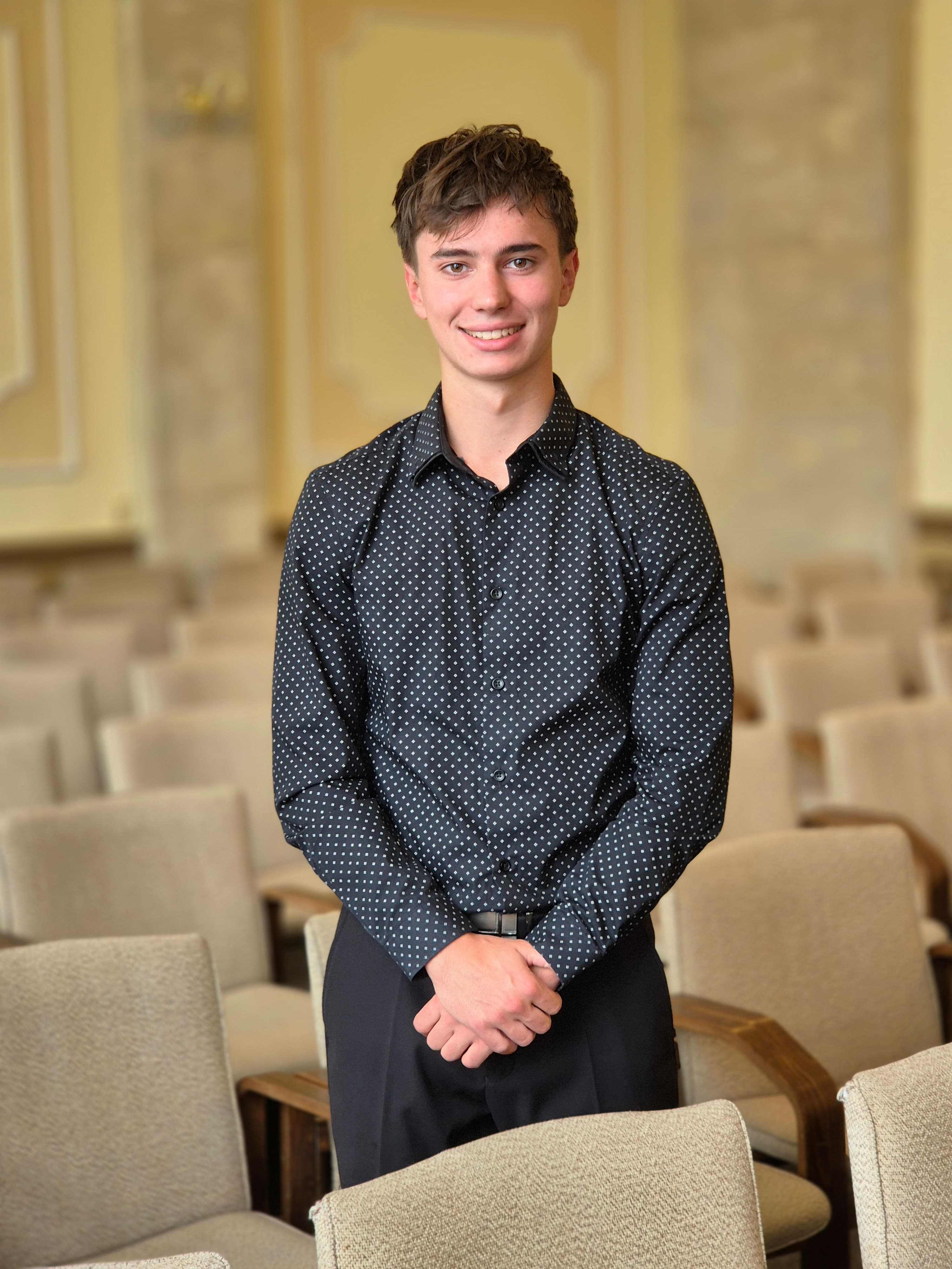 Portrét — Adam Gajdušek